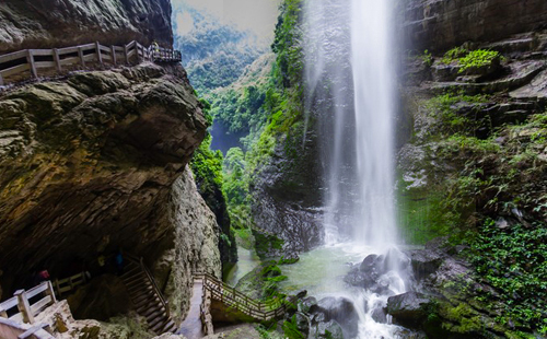 龍水峽地縫