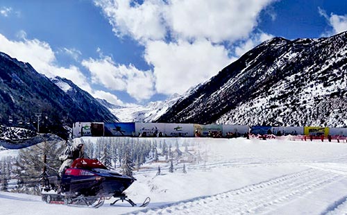 鷓鴣山滑雪2