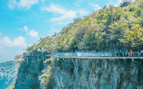 天門山玻璃棧道